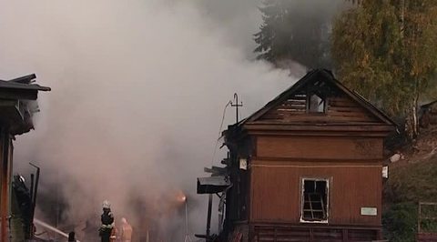 Пожар в интернате: поиск тел погибших не прекращается