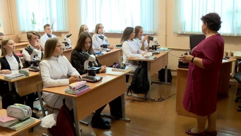 В Архангельском эколого-биологическом лицее появился специализированный медицинский класс