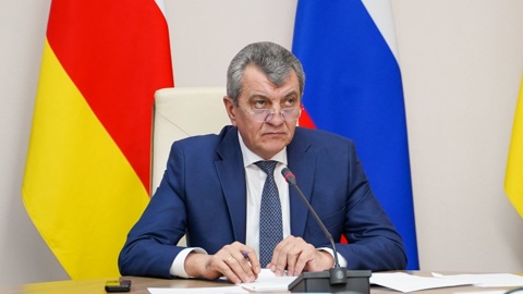 Сергей Меняйло поручил навести порядок в сфере осуществления транзитных перевозок на территории республики