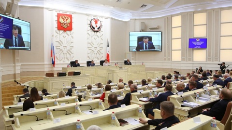 "Единая Россия" получила 49 мандатов в Госсовете Удмуртии
