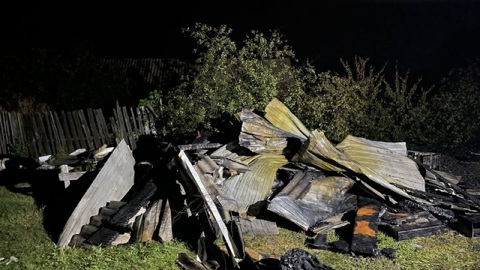Начата проверка по факту гибели мужчины при пожаре в Байке