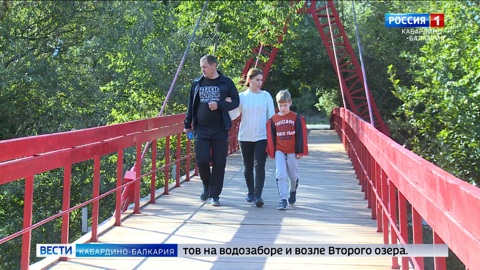 В столице КБР одновременно ремонтируют четыре пешеходных моста через реку Нальчик