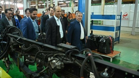 Минниханов осмотрел завод по производству грузовиков Rakhsh Khodro Diesel