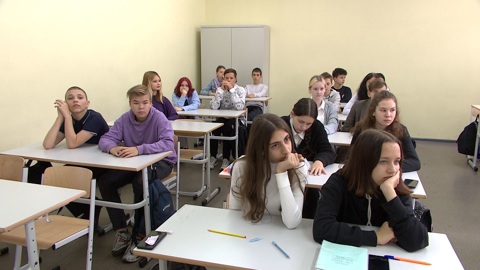 Патриотические уроки в школах Калининграда. О чём на них рассказывают