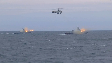 Реальные стрельбы в море провели малые противолодочные корабли Балтийского флота