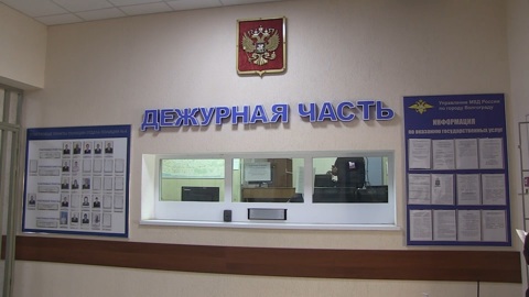 В Волгоградской области сын набросился с топором на мать