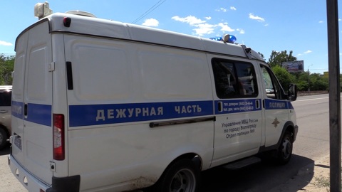 Волгоградец оформил фиктивную прописку восьми нелегалам