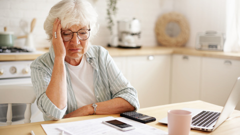 Пенсионерка из Марий Эл лишилась 27 тысяч рублей, поверив аферистам из соцсетей