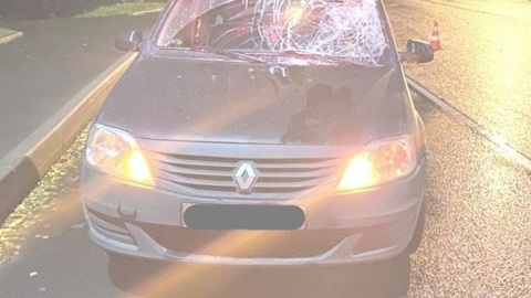В Петрозаводске под колеса автомобиля попал пешеход
