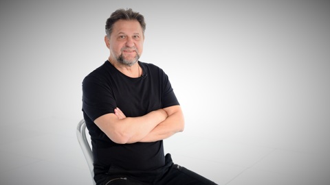 В новом выпуске "Белой студии" – Александр Самойленко