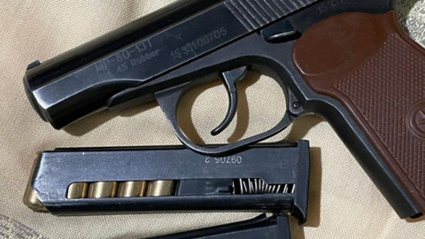 В Пятигорске мужчина похитил из авто пистолет и патроны к нему