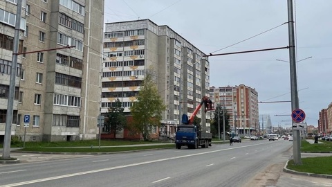 Монтаж троллейбусных сетей ведется на б. Ураева в Йошкар-Оле