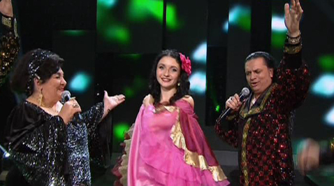 Эфир от 29.09.2013. Семья Лиманских. Песня "Гадалка"