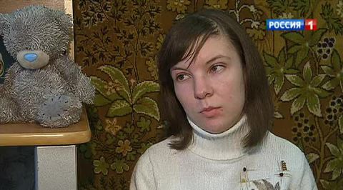 22-летняя Александра Горохова, избитая месяц назад группой девушек, выписана из больницы