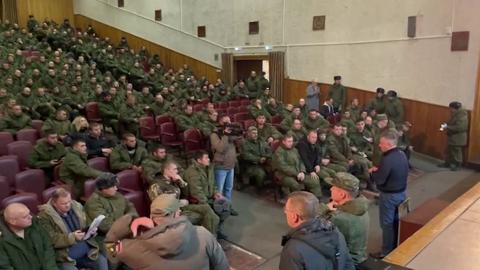 Как готовятся в зону СВО мобилизованные из Прибайкалья