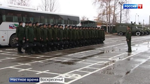 Из Челнов в Казань прибыл автобус с родственниками военнообязанных