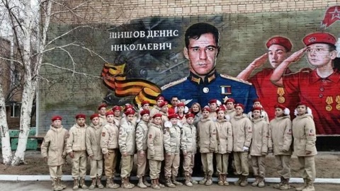 В Улан-Удэ открылась стена с граффити в рамках Всероссийской патриотической акции