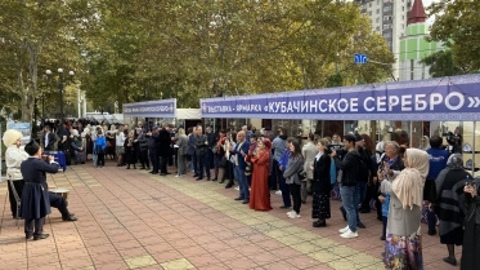 В Махачкале открылась выставка-ярмарка "Кубачинское серебро"