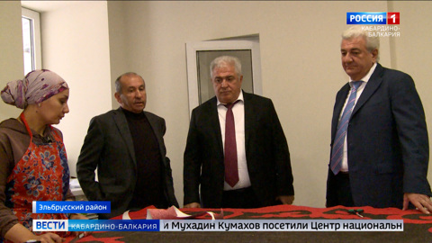 Заур Геккиев и Мухадин Кумахов посетили объекты культуры в Эльбрусском районе
