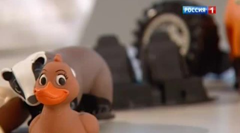 Красная сыпь, рвота, проблемы с дыханием: опасные игрушки для детей