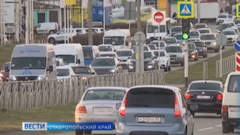 Десятибалльные пробки стали причиной задержки маршруток в Ставрополе