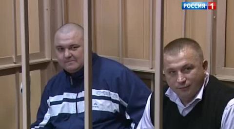 В Никулинском суде слушается дело об избиении полицейского на рынке