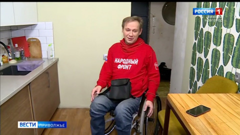 Инвалид-колясочник Александр Хорьков передал для участников спецоперации подарок