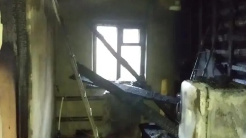 В Казани во время ремонта при пожаре погиб мужчина, еще один пострадал