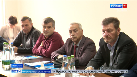 Парламент КБР провел выездное заседание во врачебно-физкультурном диспансере в Нальчике