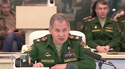 Шойгу пообещал военным городкам свет и тепло