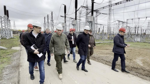 Глава Минэнерго осмотрел восстановленную ГРС Мариуполя