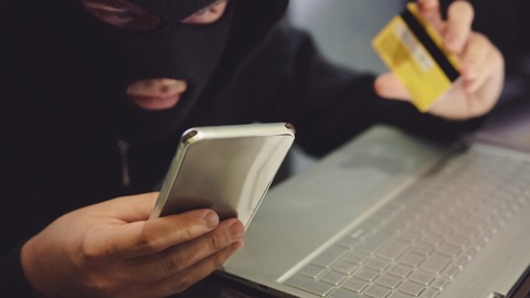 Несколько жителей Карелии попались на удочку интернет-мошенников