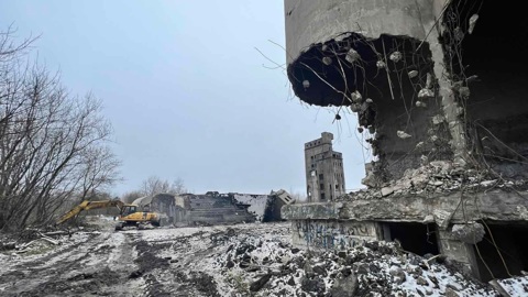 В Ярославле начали сносить элеваторы, но что-то пошло не так