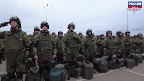 Псковские мобилизованные, проходившие подготовку в Твери, сегодня отправились в зону СВО