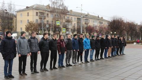 В Йошкар-Оле прошла отправка призывников на Балтийский флот