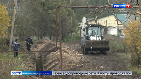 В Нижнем Куркужине меняют ветхие водопроводные сети