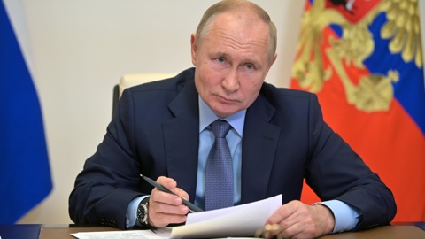 Владимир Путин утвердил перечень поручений по обеспечению потребностей армии