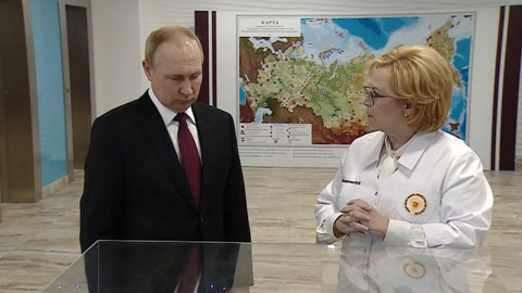 Президенту показали оборудование Федерального центра мозга и нейротехнологий