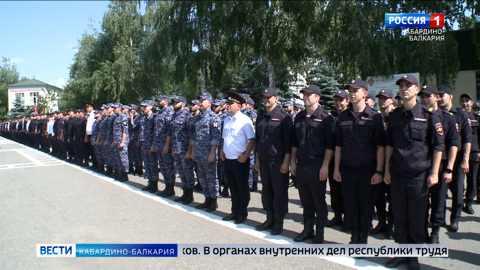 Глава КБР Казбек Коков поздравил полицейских республики с профессиональным праздником