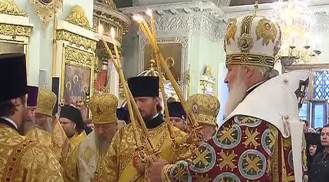 Патриарх Кирилл отслужил молебен в честь возрождения Данилового монастыря 