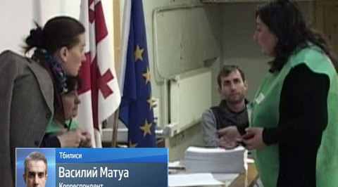 Кандидаты в президенты Грузии проголосовали одними из первых