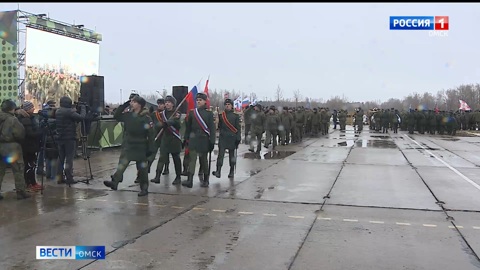 Из Омска отправилась очередная группа мобилизованных в зону СВО