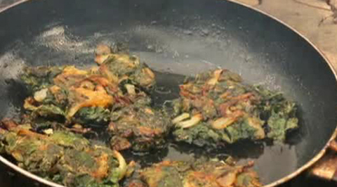 Оладьи из сорняков заменяют мясо