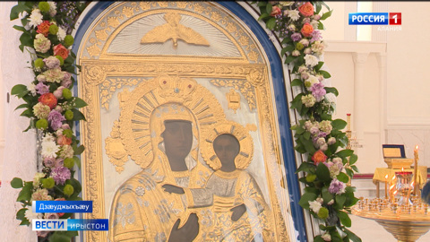 Сыгъдæг Георгий Уæлахизхæссæджы номыл аргъуанмæ арбаластой Мæздæджы Мадымайрæмы дзуары ныв