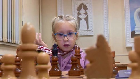 Юная шахматистка Софья Кокарева рассказала о своей победе на первенстве Европы