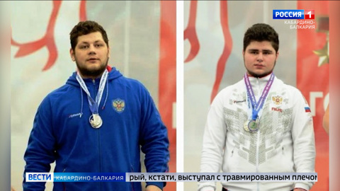 Спортсмены из КБР завоевали четыре медали на первенстве России по тяжелой атлетике в Туле