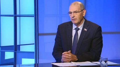 Глава города Пензы – о решении проблем в сфере ЖКХ и новогодних мероприятиях