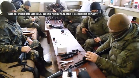Мобилизованным тюменцам доставили приборы наблюдения и доразведки, теплую одежду и посылки от родных