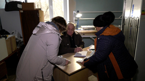 В ЛНР встречают зиму с волгоградской мукой
