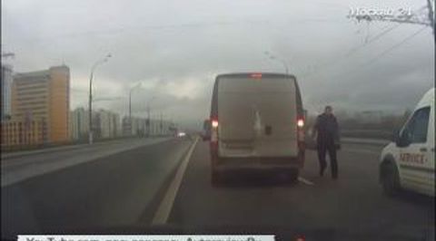 Видео ДТП с участием Lexus набрало тысячи просмотров